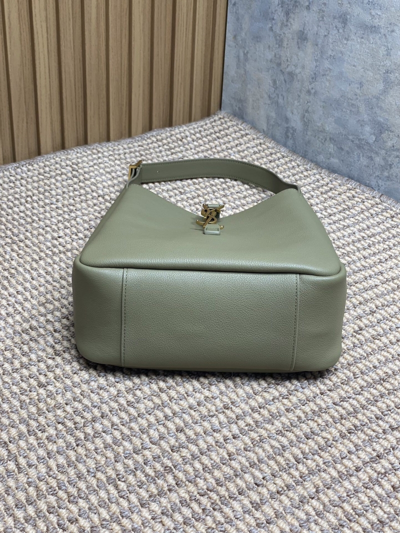 Y51 hobo bags